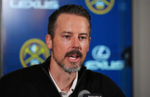 Josh Crinky Michael Malon, de Nugetts, Calvin Booth, desde o Dia de Ação de Graças, ele pensou: ‘Ambos não merecem’