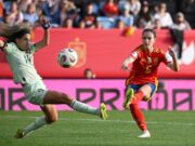 Com o distúrbio da Inglaterra para a Espanha League das Nações Femininas Thump Portugal para Portugal