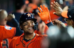 Ruki Smith Homers com 4 RBI duas vezes ganhou o Power Astroos ao vencer por 6-4 contra Padres
