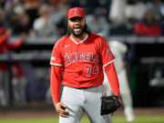 Rangifo levanta os anjos sobre 4-3 raios; Tampa Bay 13 Game Homestand Opener Loked 5th diretamente