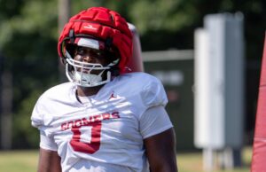 David Stone Spring com o futebol ou o nome retirou o nome do portal de transferência