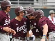 O beisebol do Texas A&M derrotou Sam Houston por 14-1 na terça-feira à noite
