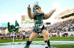 Michigan receberá 4 estrelas e Kelvin Obot no Michigan State Football Ovi