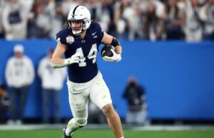 Tyler Warren voltou como a melhor escolha de Jets no PFF Mock