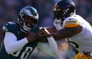 A assinatura de Titãs de Dan Moore deu o nome de um dos piores da NFL