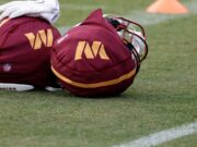 Lista de 34 jogadores que participaram do dia profissional local dos comandantes