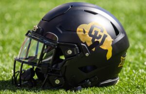 Colorado Fresman entra no portal de transferência WR Adrian Wilson