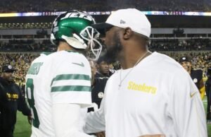 Aaron Rogers Pat Macafi diz que ele não é refém do SteelRs