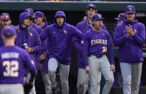 LSU cai no beisebol Auburn, perde a série