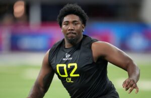 Darius Alexander tem o melhor dia para os gigantes o melhor dia para citar 2 pés