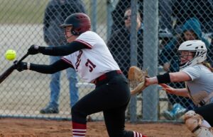 Resultados Esportivos da Escola Secundária da Area Green Bay Area para quinta -feira, 10 de abril