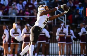 Rams aceita WR controverso com a seleção de 26