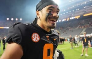 Tennessee Vols Spring fica surpreso quando Nico Imaimiyava No-show na prática