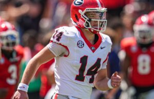 Atualizações de jogos de primavera de futebol UGA, análises