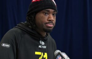 Sihaqs hospedeiro Ole Miss Pass Rasar