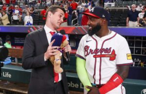 O repórter Bravs explodiu para perguntar ao número de telefone do fã no ar