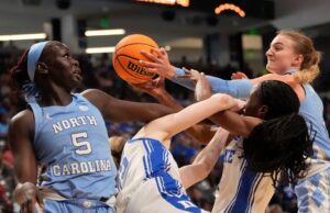 Allisa Ustobi, Maria Gakadeng convidou para o campo de treinamento da WNBA