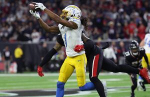 Quais jogadores do carregador estão enfrentando a temporada de fazer ou quebrar em 2025?