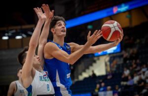 Escolha Ben Surf da primeira rodada anunciada para o rascunho