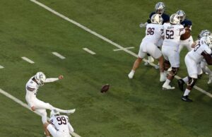 Adicione o Kicker do Estado do Texas via Texas Longhorns Transfer Portal
