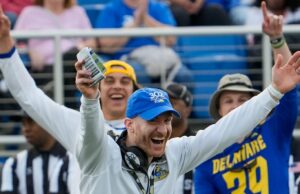 O jogo da primavera de galinhas azuis indica na FBS, a preparação da conferência dos EUA