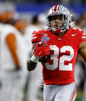 83179963007-tre-veyon-henderson-broncos-mock-draft.jpg