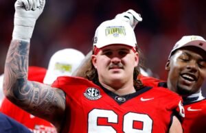 Tate Ratelez, da Geórgia, já é adequado para tatuagens esportivas Detroit Lions