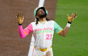 Tattis and Sheets Homer devolveu o Pive Sharp para derrotar Padress Rockies 8-0