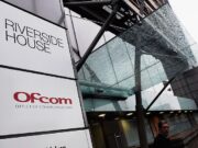 O site suicida associado à morte de pelo menos 50 UK é investigado pela Offcom sob o novo poder de lei de segurança on -line