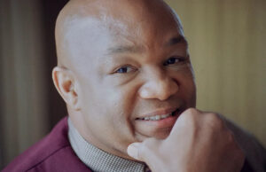 A lenda do boxe George Foreman será homenageada com o Houston Memorial Service