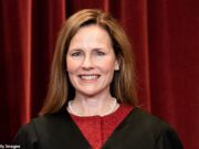 A justiça conservadora do MAGA, Amy Koni Barrett