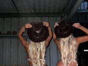 Duas drogas glamourosas foram pegos tentando contrabandear £ 160k em maconha no Reino Unido para ganhar dinheiro depois de evitar o gel mula