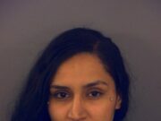 Mãe Dui diz à polícia que ela está a caminho de escolher seu bebê … antes que eles descobrissem choque