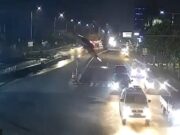 O motorista dos momentos maravilhosos de uma ponte incompleta de 40 pés depois de ser distraído pelo Google Maps – incluindo um Miracle Landing