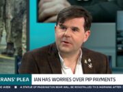 Piloto do herói da RAF de deficiência diz que os cortes no bem -estar do governo arruinarão sua vida porque ele pediu uma regeneração de Starmer