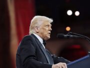 A China se torna nuclear na Guerra Comercial Aliada após 104% da tarifa de Trump como bolsa de valores: atualizações ao vivo