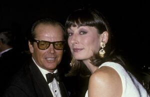 O ex -Angelica de Jack Nicholson, 73, publicou a Guerra da Saúde Personal