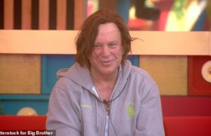 Celebrity Big Brother Maki Raur, forçado a interferir como um JoJo de 72 anos -21 de ano, fez insultos ‘homossexuais’ e afirmou que ele poderia devolvê -la ‘para’ na troca chocante ‘