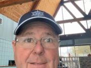 O proprietário do restaurante é um método muito único de proteger sua propriedade da água da enchente