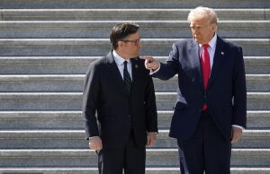 Trump conquistou uma grande vitória como sua ‘grande bela’ Bill Maga com o progresso de enormes cortes de impostos no Congresso