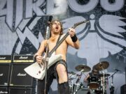 Essa é uma imagem tocante, não comprovada, e ninguém agora está seguro no controle das cidades da cidade