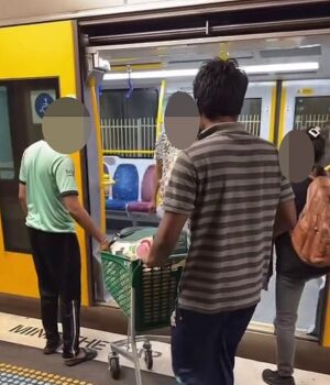 97107359-14590089-A_family_were_seen_taking_a_Woolworths_trolley_full_of_groceries-a-50_174426172837.jpeg