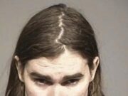 A guarda da prisão para membros do ‘Death Cult’ Trans Vagan causa o caos nos tribunais no tribunal