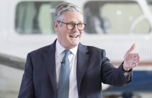 TRABRAS DE BLOB LABORTAL: Gabinete do Gabinete 2.100 obras, ele perde a tentativa de Starmer para diminuir o serviço público ‘Flybie’