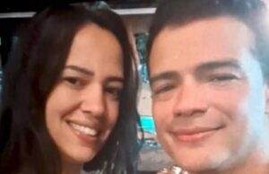 Casal feliz retratando celebrações … no entanto, a 11ª hora da noiva a vento desencadeou o horror
