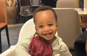 22 -Year -A mulher é acusada de matar depois de um garoto de 14 meses no berçário porque o proprietário da empresa também é cobrado