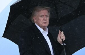 A esperança está chegando conosco ‘nos próximos dias’ para acordos comerciais: os ministros pressionam o contrato para ver 25% de ameaçador de Trump