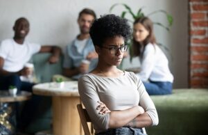 O trabalhador negro foi perguntado ‘O que você está fumando?’ Os comentários das regras do Tribunal de Emprego são fornecidos £ 35.000 após o ‘erro’, pois o racista é racista