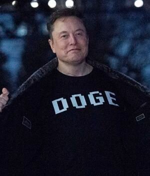 97440735-14626367-Canadians_want_Elon_Musk_s_citizenship_taken_away-a-22_1745089739945.jpg