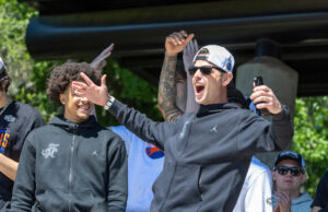 A Flórida tem outra celebração do campeonato, é cerca de 60 mil em frente a um pântano